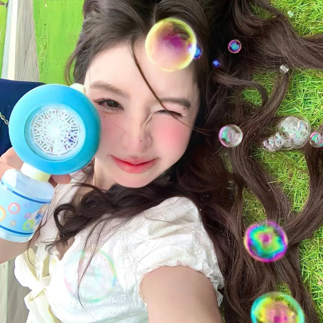 八角笼中 海报